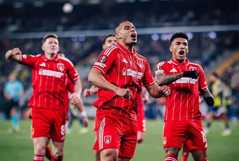 نوتنغهام فورست الإنكليزي يضع قدماً في ثمن نهائي الدوري الأوروبي