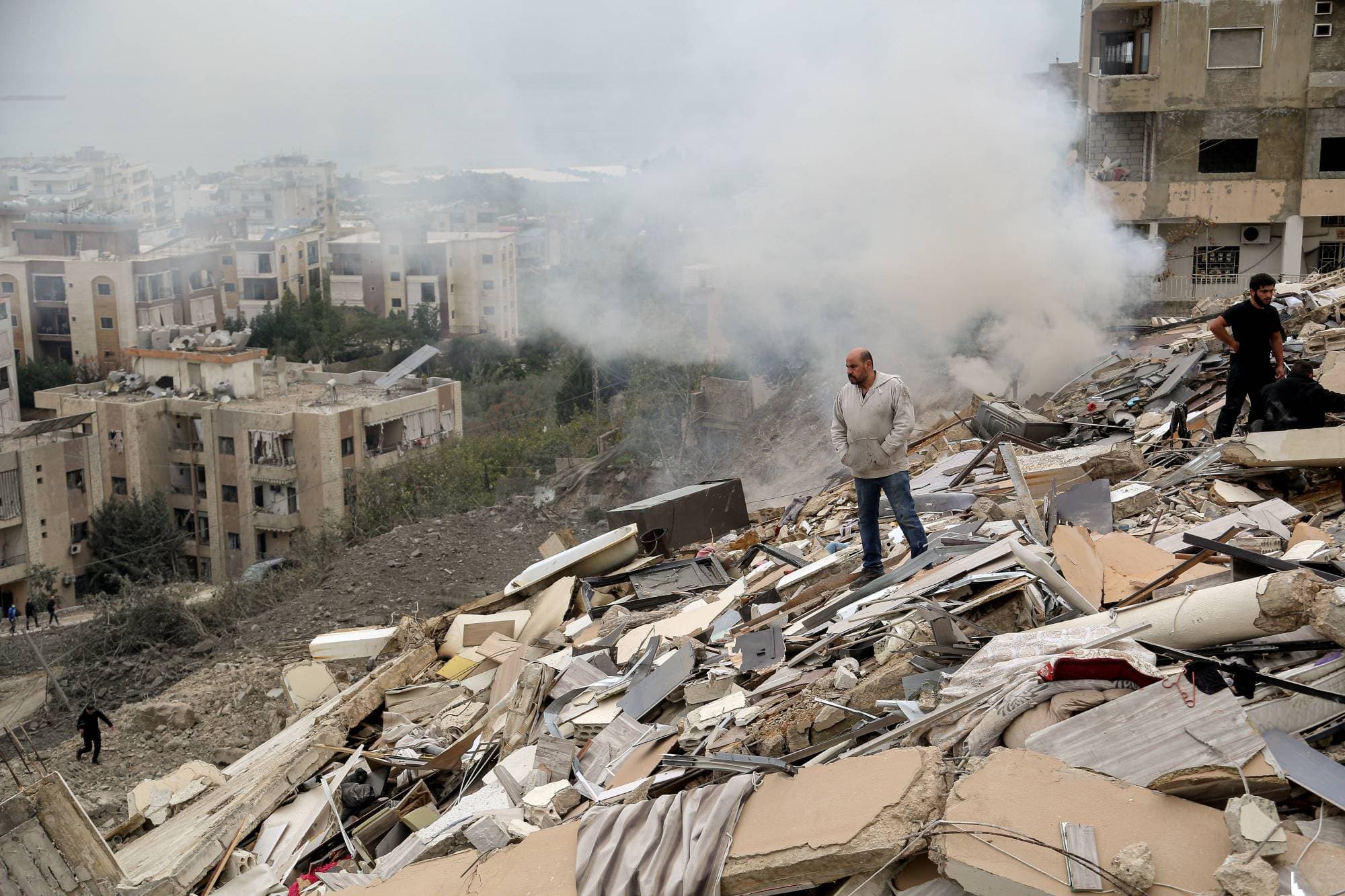 تنظيم "داعش" يعلن مسؤوليته عن مقتل عنصر أمن وجرح آخر بريف دير الزور